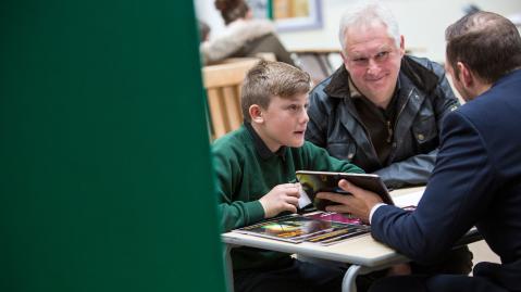 Parents evening system. Online booking service for parents evenings, booking solution for parents evening